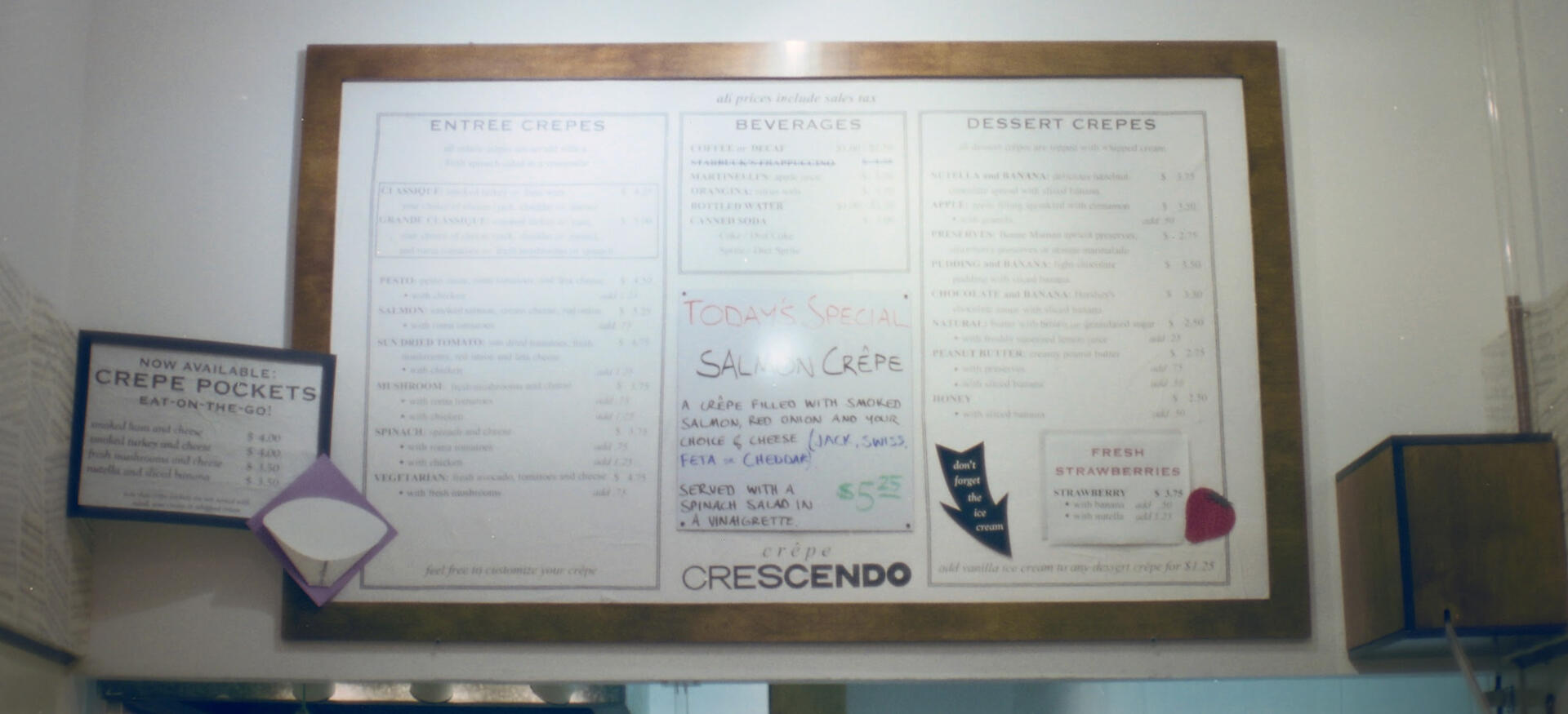 Crêpe Crescendo Menu Board